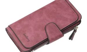 Penggunaan Kain Beludru pada Dompet